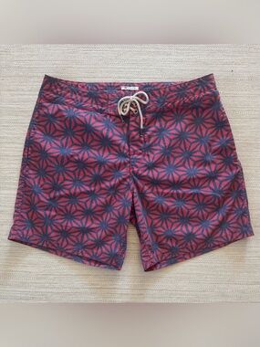Faherty Beacon red blue star pattern drawstring waist swim trunks shorts men 33